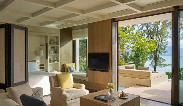 โรสวู้ด ภูเก็ต